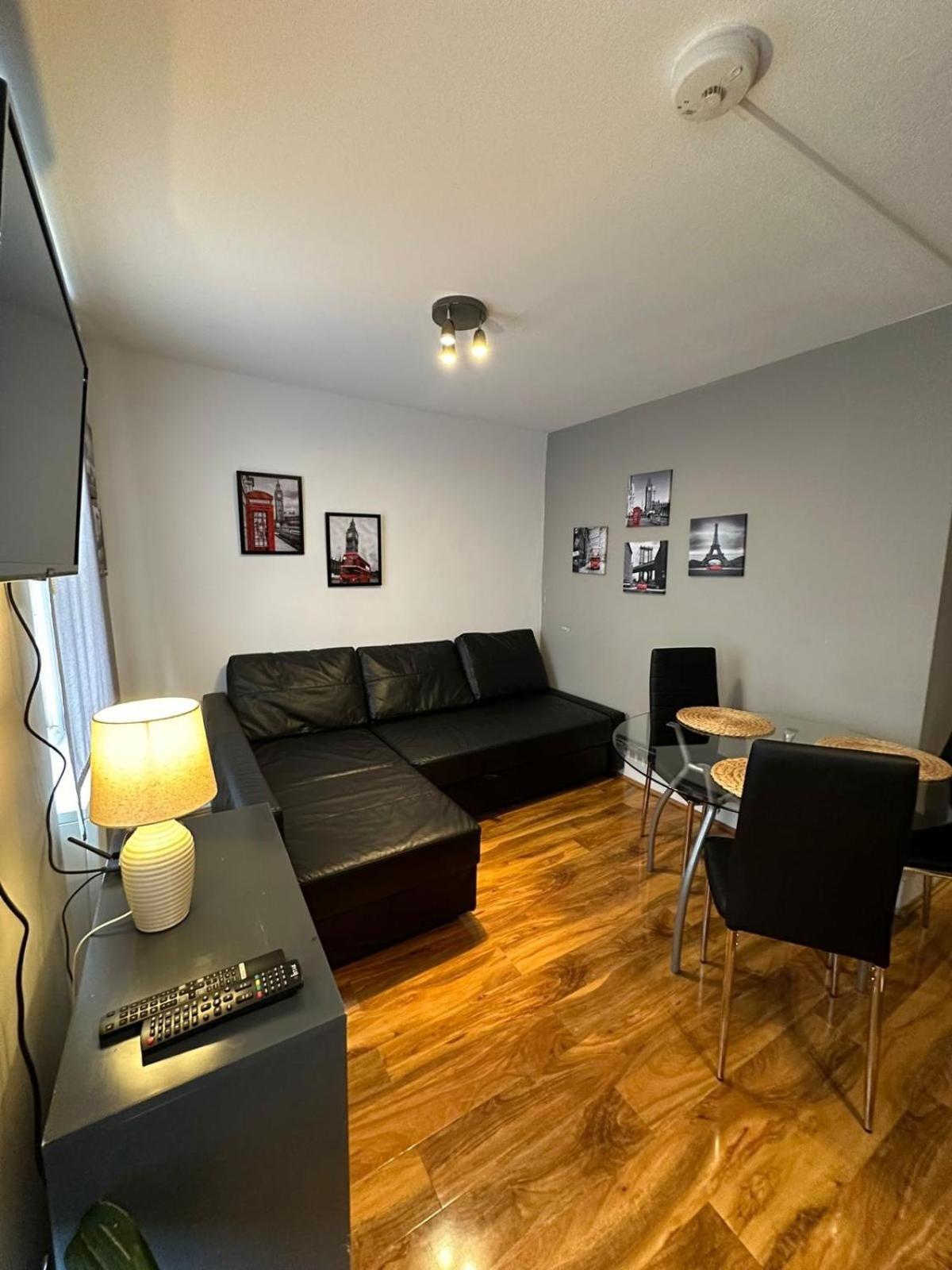 Lovely 2 Bedrooms Apartment ロンドン エクステリア 写真